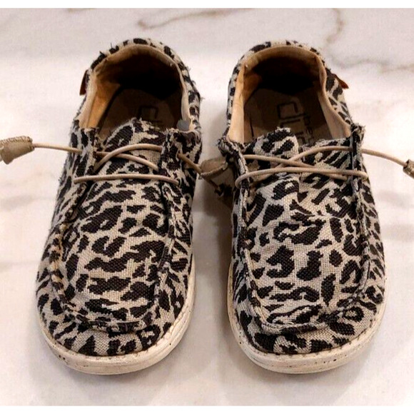 Hey Dude Shoes - Hey Dude Women's Wendy Woven Cheetah Gray‎ Leopard Size 9